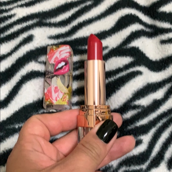 Makeup Bundle - Picture 8 of 8